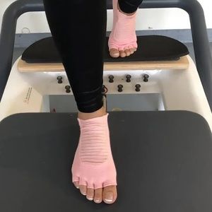 MOTO OPEN TOE GRIP SOCK- PINK